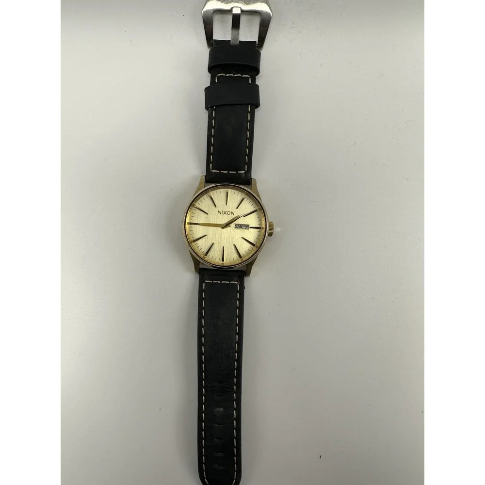 Nixon The‎ Sentry Never Be Late New Battery Mens Watch 42MM 8
